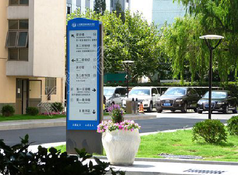 黄梅传统的学校标识系统有什么问题？