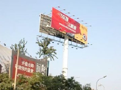 黄梅户外广告怎么做才能让人一眼记住？